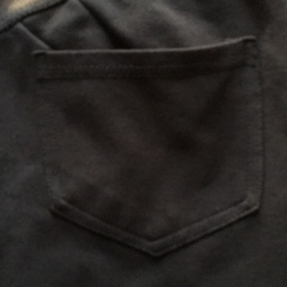 Skinny ponte maternity pants - Picture 3 of 4